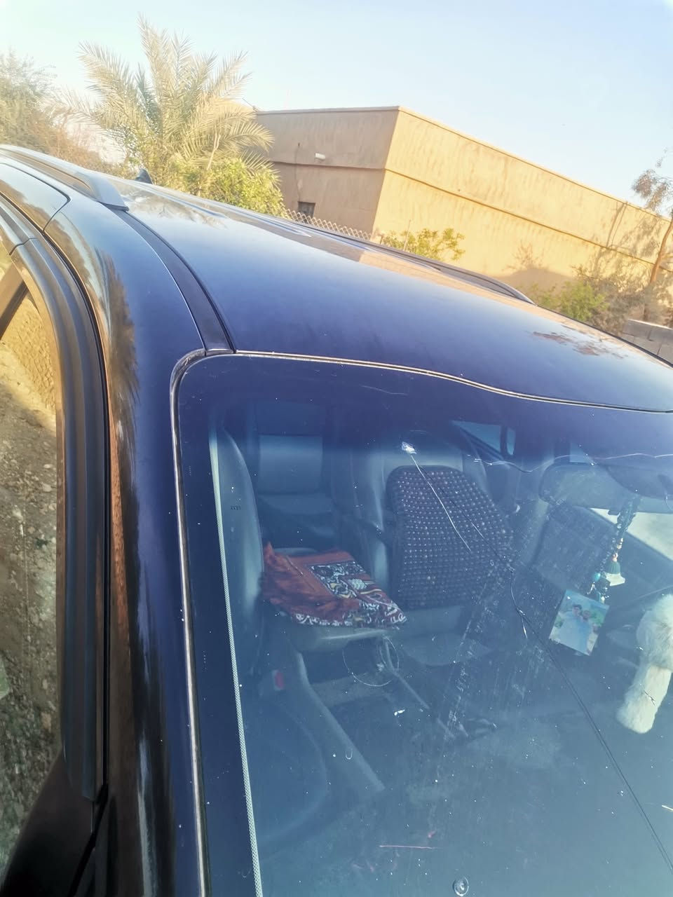 السلام عليكم سياره للبيع كيا سيدونا موديل ١٧ وارد امريكي 
صور الحادث مرفقا بل صور ببيها جوملغ فقط  رقم شمال  
مواصفات LXبيبان الخلفيه كهربائي 
اشاير بل مري 
زنون عالي 
بلجتر زنون 
كامره خلفيه 
شاشه بلوتوث 
سياره مال بيت  
كتلوك موجود 📚
سياره ماشيا ٢٠٠ ميل 
سعر ١٧٠ وبيها مجال
مكان الانبار القائم
***********
***********
