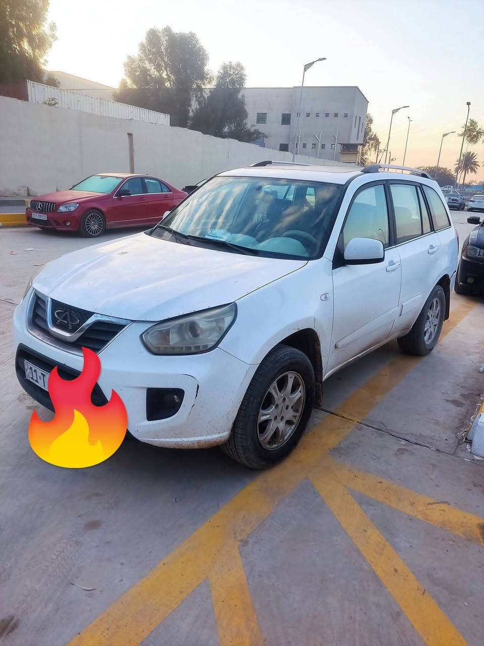 للبيع تيكو ٢٠١٥ استلام ٢٠١٧ شهر ١١
استلام شركة على أيدي يعني اني اول مالك
محرك ٢٠٠٠ كير ميكانيكي 
سيارة مكفولة من الضربة والصبغ والخياس
عدا ٤ اصابع جوة البگ لايت الأيسر ضربة ستوتة 
تدفئة مقاعد الأمامية 
كاميرا خلفية
حساسات خلفية
فتحة سقف شغالة (يحتاجلها إدامة)
سبير منازل مال استلام الشركة
تغليف مقاعد جديد (دوشمة)
تايرات جديدة
صدر امامي جديد
رقم بغداد انكليزي جديد
سنوية جديدة بال٢٠٢٥ شهر ٤
ماشية ١٣٦ ألف
مكينة مجفتة تنقص لتر بالتبديلة ممأثرة عالسيارة
بانزينها محسن 
تبريد بالصيف عالمي ما يفصل والسيارة ما تحمى أبد
لأن شادلها مراوح إضافية وية التبريد وراديتر الكبير
السعر ٧٠ ورقة (رجاءً البيع فقط للجناية وبدون احراج)
بغداد الغزالية شارع المركز
***********
