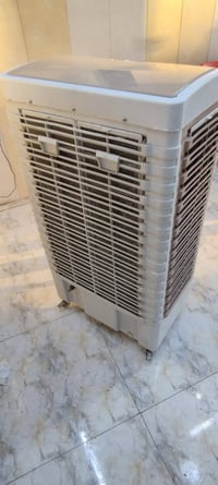 مبردة • جديدة مستعملة • عليها مجال