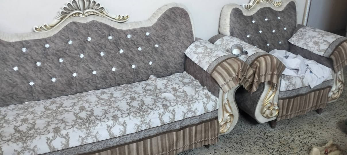 تخم اخو الجديد عشر مقاعد للبيع ومع مفرش تخم جديد السعر 500وبي مجال


**إذا كنت صاحب هذا الإعلان وتريد حذفه لأي سبب، رجاءا أرسل رسالة إلى الدعم الفني**
