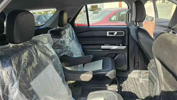 فورد اكسبلورر 2023 
رقم اربيل سنوية جديدة 
كوبون بانزين بيها
محرك 4 سلندر توربو
مواصفات XLT 
بصمة 
كير ماوس
تحكم ستيرن كامل 
كشنات كهربائية
مقاعد vip
وضعيات قيادة 
تبريد 3 قطع
كشنات تدفئة
رادار + تحديد مسار + نقطة عمياء
صندوق شفط كهربائي
سيارة كلين بس بيها تعديل بارد شبرين بالصندوق
السعر 280 بي مجال
رقم موبايل *********** طوز
