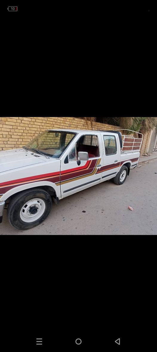 السلام عليكم بيكم نيسان 92 سياره معمره تعمير حلو رقم ألماني مداور ثاني يوم مكينه ونجي رياضي كير عادي سياره جاهزه من كلشي الاستفسار ع رقم *********** مامتواجد ع فيس
