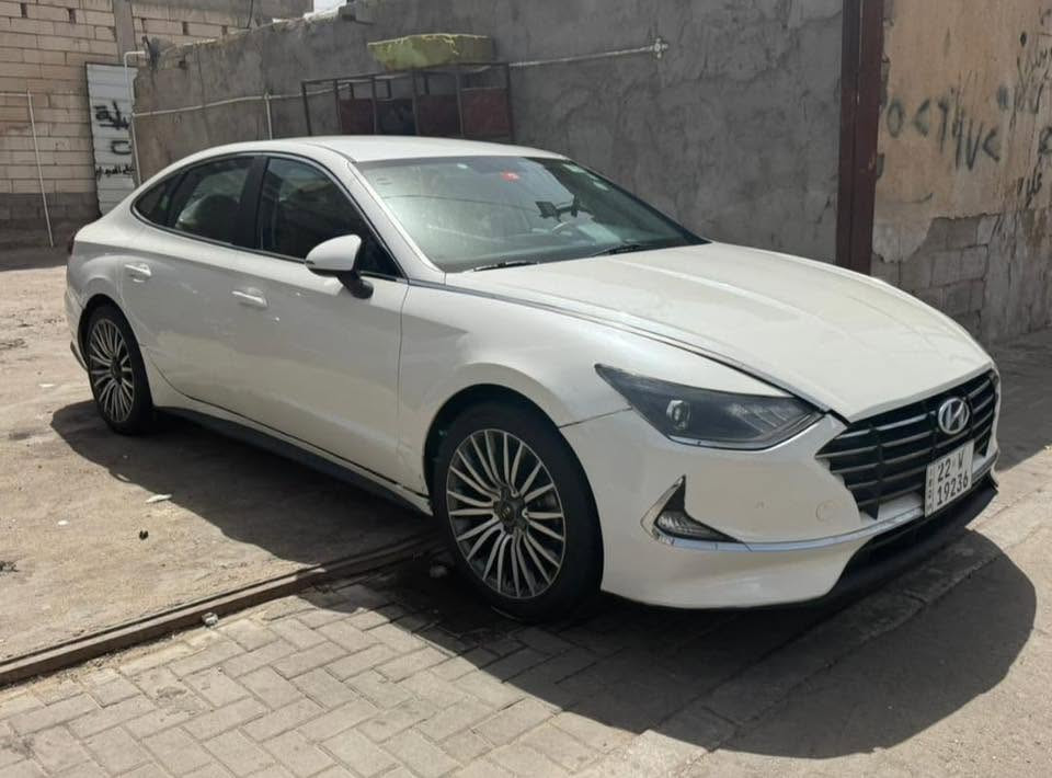 � للبيع سوناتا هايبرد 2023 🔥
سيارة نظيفة جداً ومميزة، فرصة للباحث عن سيارة اقتصادية وحديثة بحالة ممتازة.

✅ موديل 2023 خليجي بيع او مراوس

✅ هايبرد اقتصادي جداً بالوقود

✅ رقم أربيل

✅ ممشى 53 ألف كم فقط

✅ صبغ عام تجميلي

✅ بدون ضربات نهائياً

✅ بدون معجون

✅ فل مواصفات عدا البانوراما

✅ محرك وجير وشاصي بحالة ممتازة

✅ جاهزة للفحص بأي مكان 

السيارة استخدام شخصي ومعتنى بها بشكل ممتاز، ولا تحتاج أي مصروف.

📞 للاستفسار 

***********
