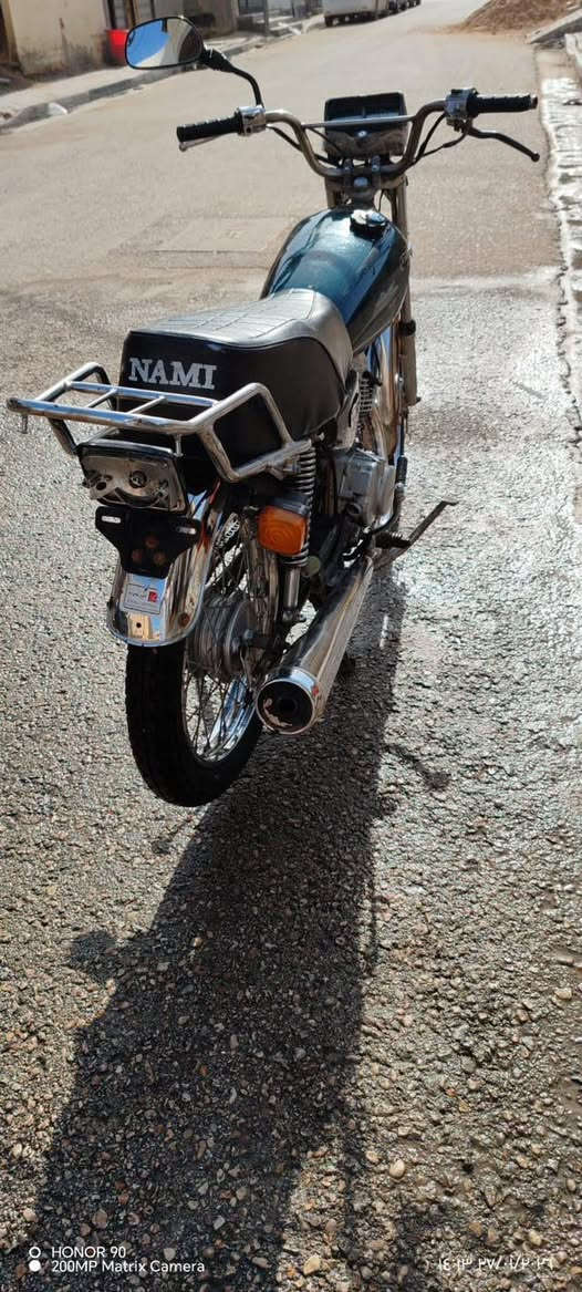 السلام عليكم اربعه كير ارشا موديل 2019اوراق اصولي الدراجه مال شغل ترح وترجع بيه لحيم بل بوري مال شيال مال مكينه لحيم قوي السعر 475وبيه ومجال 
العنوان كربلاء ملحق الفارس
*********** 
بي واتساب
