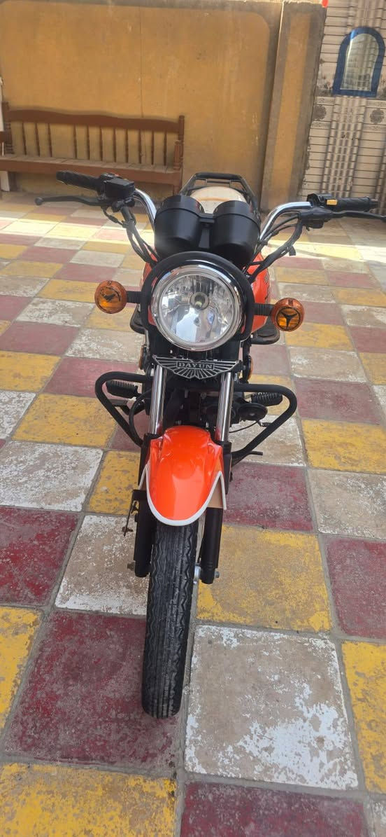 السلام عليكم دايوان للبيع موديل 2021  اوراق اصليه دراجه مكفوله الاستفسار ***********
