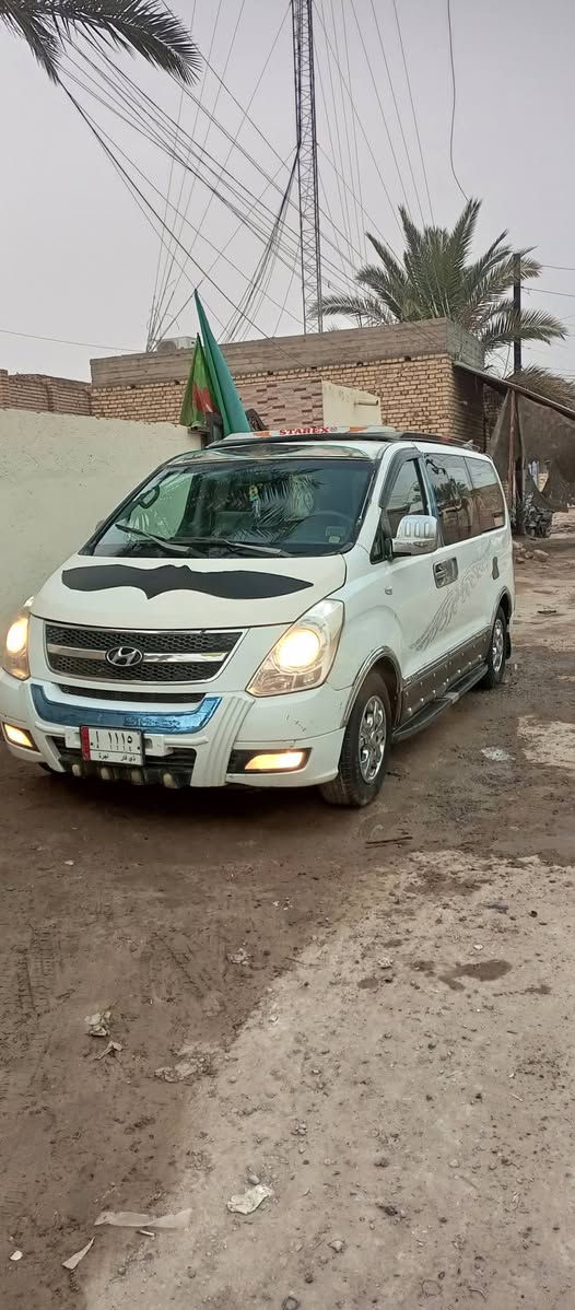 سلام عليكم احبتي للبيع استاركس للبيع مديل 2009مكينه وكير وحداديه وتخم تاير خير من الله رقم ذي قار سنويه 27بيهه تلكيط اخياسات جاهزه السياره السعر 125وبيهه مجال للاستفسار الاتصال على الرقم ***********
