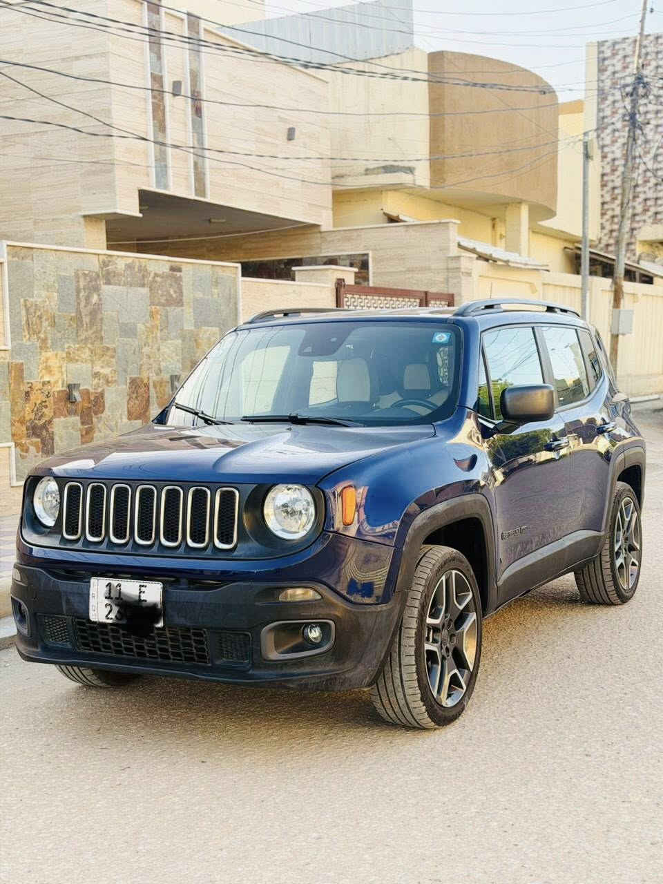 السلام عليكم جيب راينجيد موديل 2021 وارد امريكي بيها صبغ ثلاث قطع بدون دواخل فور ويل فول عدا الفتحه محرك ٢٤٠٠ رقم بغداد انكليزي بأسمي سعرها 103 وبيها مجال
***********
