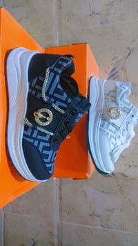 تنزيلات احذية نسائية • جميع المقاسات • توصيل ناصريه