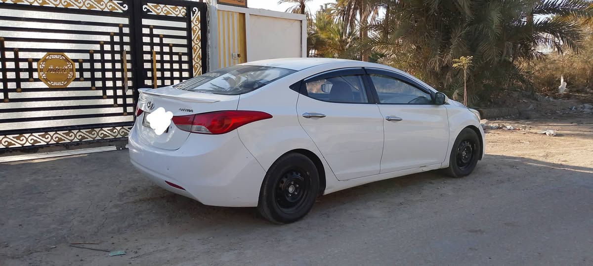 ياالله 
السلام عليكم 
النترا خليجي 2012 كفاله عامه ما عدا الچاملغ الخلفي الايسر...
بعدهه بريحة الشركه تعرف شنو بريحة الشركه... سياره تتونس بيهه 

مكينه 1800 دوش المرغوب فقط خيط تبخير ضعيف

گير  كفاله 

حداديه كفاله

كهربائيات كفاله

تبريد ثلج انجماد حته من الكشنات يطلع التبريد 

تدفئه  

شاشه اندرويد الاصليه سيدي دمام نت بدون نت

تخم تاير 

منظومة زنون شمسي

تخم تاير الاسبير ما نازل 

داخل بيجي اشاير مري 

حساسات عن بعد

بعد هواي مواصفات حلوه 

رقم اربيل الرقم الانگليزي الجديد

 سنويه  لحد 2030 شهر الخامس

تحويل مباشر بأسمك

او وكاله ام الباركود

سياره مال جناي

ادور بلاش هاك هذا البلاش سعر 98 مال مستعجل سياره بعدهه بريحة الشركه فخامه ونزاكه ... مكان بابل 
اتصل وتدلل ***********
