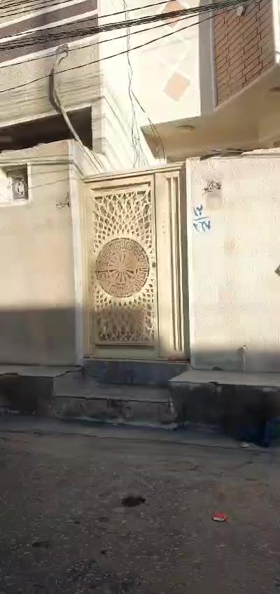 سلام عليكم يوجد لدينا بيت مساحه 75 متر طابق واحد رهن مده سنه مبلغ 20 مليون العنوان مجمع سيد اسماعيل للاستفسار يمكنكم التواصل على الرقم التالي ***********
