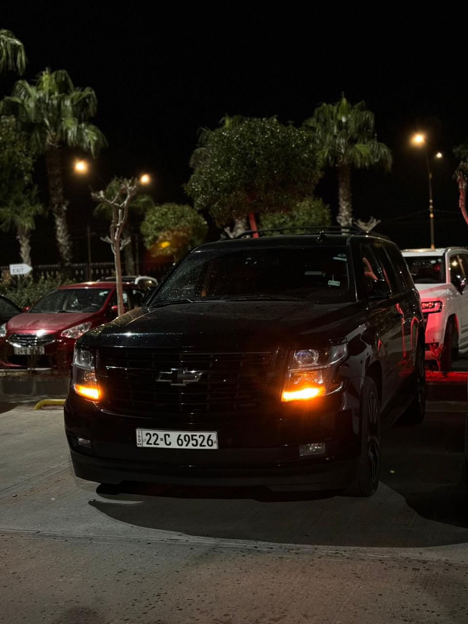 Chevrolet تاهو 2018 rst بريمير
رقم اربيل حادث خلفي بدون ايرباك كشن vip فول مواصفات
السعر 32 يعني ٣٢٠ 
رقم ***********
