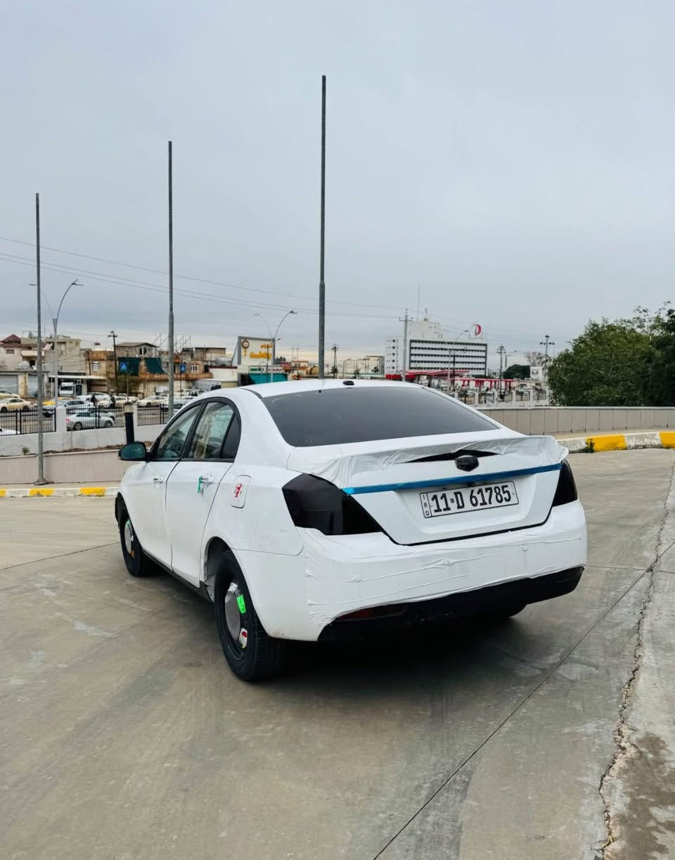 للبيع جيلي موديل ( 2011 ) 
مشروع وطني - دفتر بانزين - محرك كورلا 
گير أوتماتيك - شاشة 
قطع صبغ بدون ضربة 
السعر ( 48 $ ) 

سيارة جديدة - المكان ( كركوك ) 

***********
