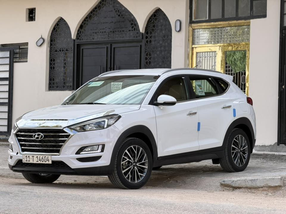 سلام عليكم البيع 

توكسن مديل 2020خليجيه مكفوله من الحادث بيه شبر بلبنيد صبغ بس وتكحيله زغيره باب السايق والباقي مكفوله كفاله عامه ضربه وصبغ ومحرك وكير وحداديه وتبريد وتخم تاير خير من الله السياره كلش جديده فول موصفات بصمه شاشه حساسات ويل كروم تحكم استيرن ألد امامي خلفي داخل بيجي كشنات كهرباء مري شفط وبيه بعد موصفات رقمه بغداد دولي السعر 178موقع السياره كربلاء هاتف ***********
