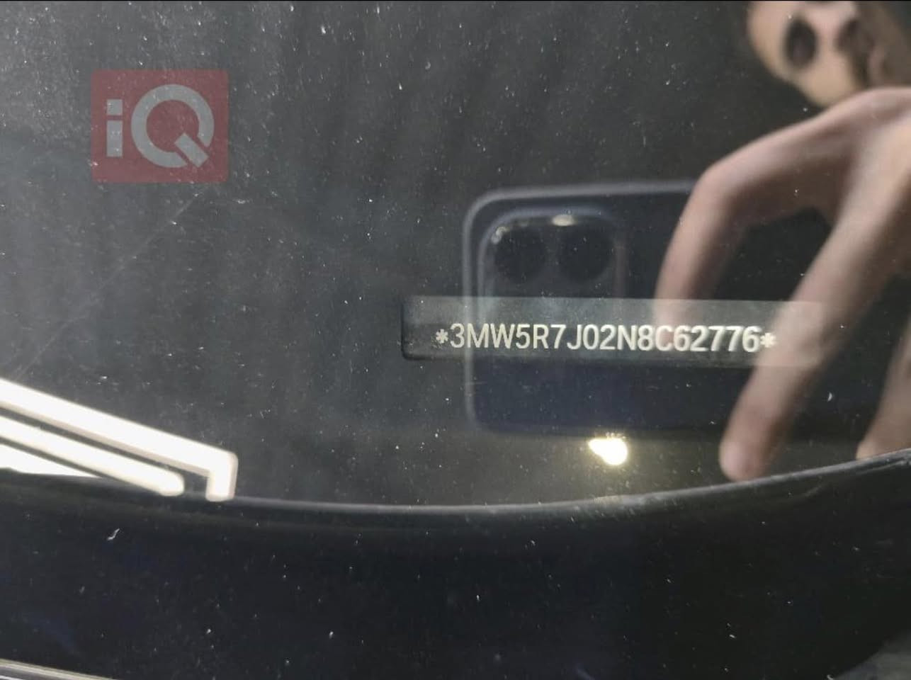 BMW 330i للبيع
الموديل: 2022
الممشى: 50,000 مايل
الضرر:
 • قطعة واحدة متضررة البونيد
 • مكانين تعديل بارد بمساحة شبر تقريبًا
 • بدون فتح إيرباك
 • بدون أي ضرر في الدواخل

مكان السيارة :بغداد

السعر: 26,500$
للتواصل: ***********
