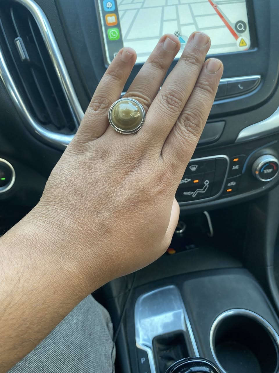 اخواني جزع يماني بقراني فضلة ثقيلة مثل ماموضح بل صور سعرة ٥٠ الف قفل


**إذا كنت صاحب هذا الإعلان وتريد حذفه لأي سبب، رجاءا أرسل رسالة إلى الدعم الفني**