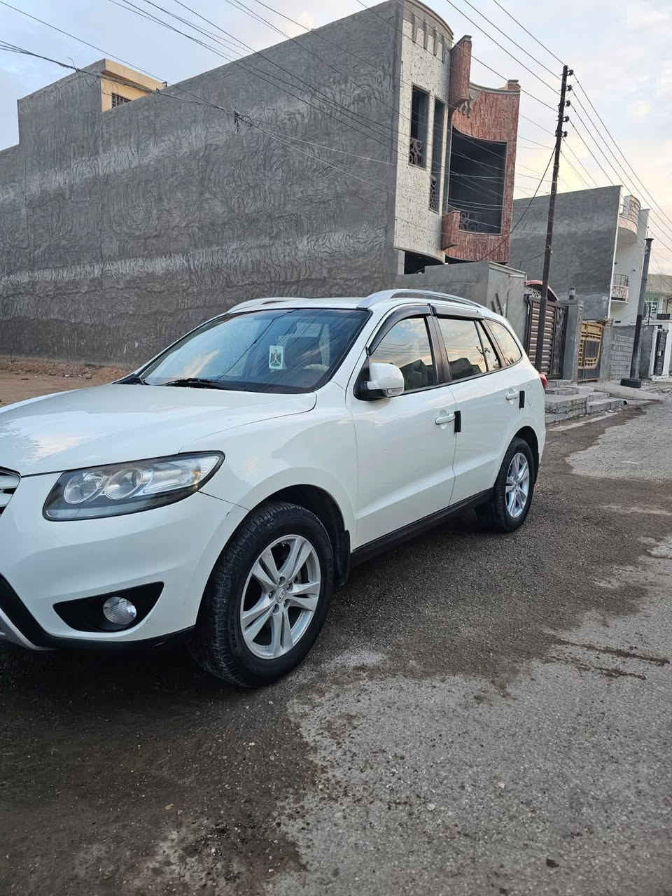 السلام عليكم سنتافيه 2012  الشركه العامه للسيارات محرك 3500 فول موصفات ماعده الفتحه والبصمه  مكان السياره بغداد *********** السعر 160وبيه مجال
