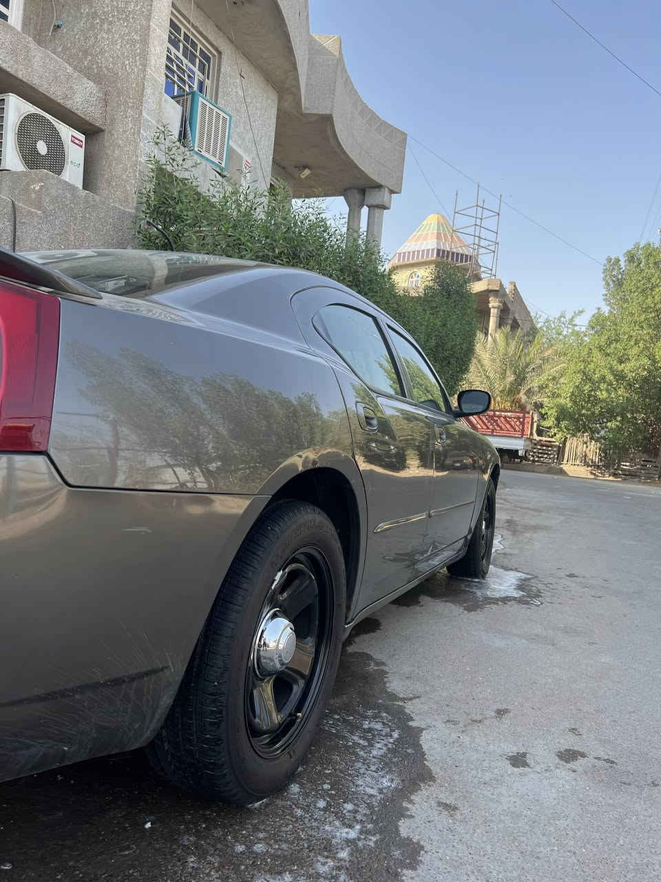 سلام عليكم
جارجر للبيع مكفوله موديل 2008 | مكينه 6 2700 كفاله سياره ماشيه 110 حقيقي ضررها خشم الجاملغ عكس السايق الامي وبارد بسيط بلخلفي جهة السايق ( ملاحضه السياره مو بوليسي والغراض اني شادهن ) سياره بسمي رقم بغداد مميز شرط التحويل رايدها 115 وبيه مجال مكاني بغداد 

هاتف | ***********
