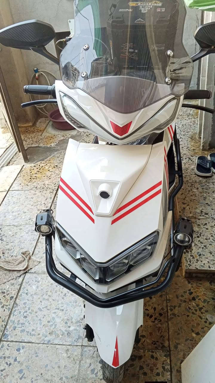 السلام عليكم دراجه شحن للبيع
بطاريات مسطرة

نظام R_D

تشغل عن بعد 

مخرج كيبل شحن مبايل 

درع بيها 

ثلاثه نمر 3

سرعتها 70 حقيقي

لايت عالي نصاصي لد

دراجه نظيفه مستخدمها فقط اروح بيها للسوك او ارجع 

تمشيك بالشحنة الواحدة اكثر من 80 كيلو 

السعر 725 بيها مجال 

متواجد عالخاص الي يعرف بيهن يعرف سعرها شكد
مكاني بغداد/ الامين


**إذا كنت صاحب هذا الإعلان وتريد حذفه لأي سبب، رجاءا أرسل رسالة إلى الدعم الفني**