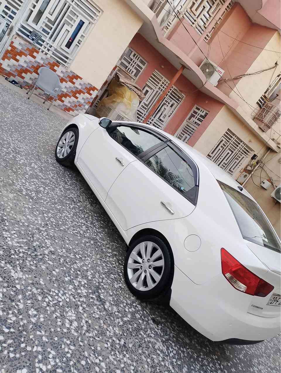 للبيع.   ‭0775 425 4591‬ كيا سيراتو 2011خليجي حساسات خلفيه اشاير بالمري تحكم استيرن كامرة شاشه رقم دولي سنوية وهزة جديده سعره 95 محرك دوش كير ومحرك تبريد جيد جداً مكفولة من الضربة والتبديل بية نص جاملغ خلفي صبغ فقط مكانه كربلاء المقدسة كربلاء, العراق
