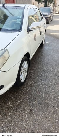 كهربائيات شغالة • تاير طخم • رقم انكليزي