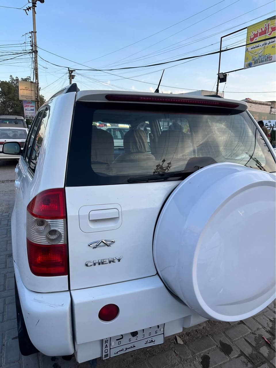 السلام عليكم تيكو 2012 رقم بغداد تحويل ثاني يوم سياره جاهزه كير محرك اطارات تبريد تدفئه كله تمام محرك 2000 وكير ميكانيك سياره بدون صبغ او ضربه ماشيه 143 الف تقريبا مكان السياره الكرخ الثانيه مقابل مدينه الالعاب السيديه السعر 58$ وهذا رقمي *********** بغداد, العراق
