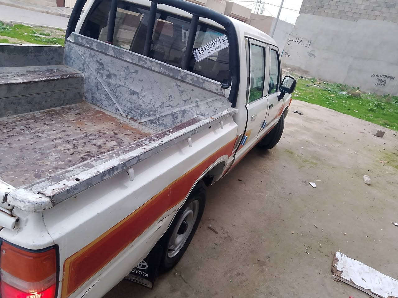 سلام عليكم سياره موديل 88 رقم نينوى دولي شرطه التحويل ماكينه كير اكسن شاصي كله نظيف سياره حار بارد صبغ عام ***********. ***********. ترهم بيع او مراوس
