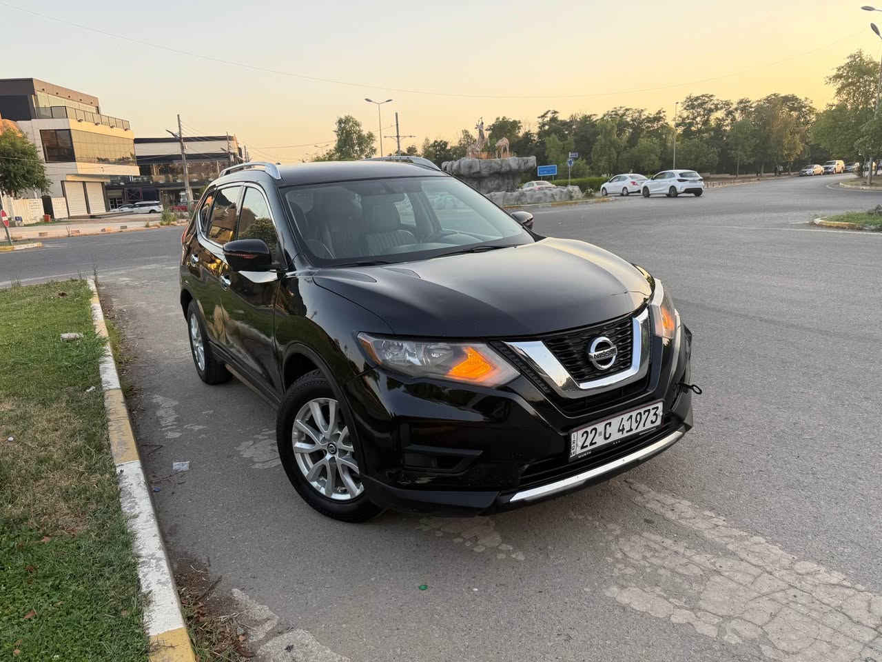 نیسان رۆگ ئەمریکی مۆدیل 2017 مواسفات SV  awd فول شاشەگەورە پێنج کامیرە سندوق شەفت کوشن هیتەر  زۆر موسەفاتی تر  تەنها دوو دەرگەی بۆیاغە پشت و پێش کپس بێ ئیرباگ  147miles رۆشتیە هەمووی بە شەرت  سعری 139$ فرۆشتن 
Whats app     Viber  Telegram 
***********      *********** أربيل, العراق
