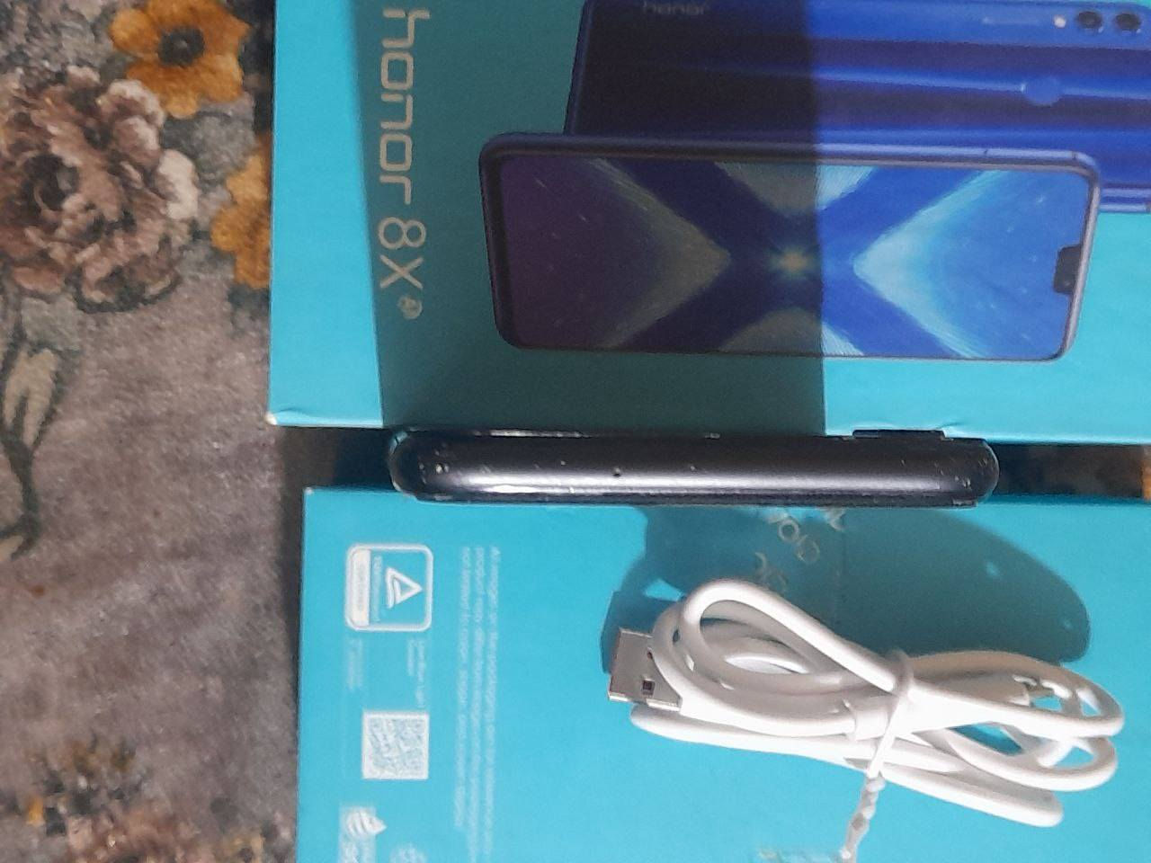 هونرx8 للبيع
ذاكره 128
مكاني الغزاليه


**إذا كنت صاحب هذا الإعلان وتريد حذفه لأي سبب، رجاءا أرسل رسالة إلى الدعم الفني**