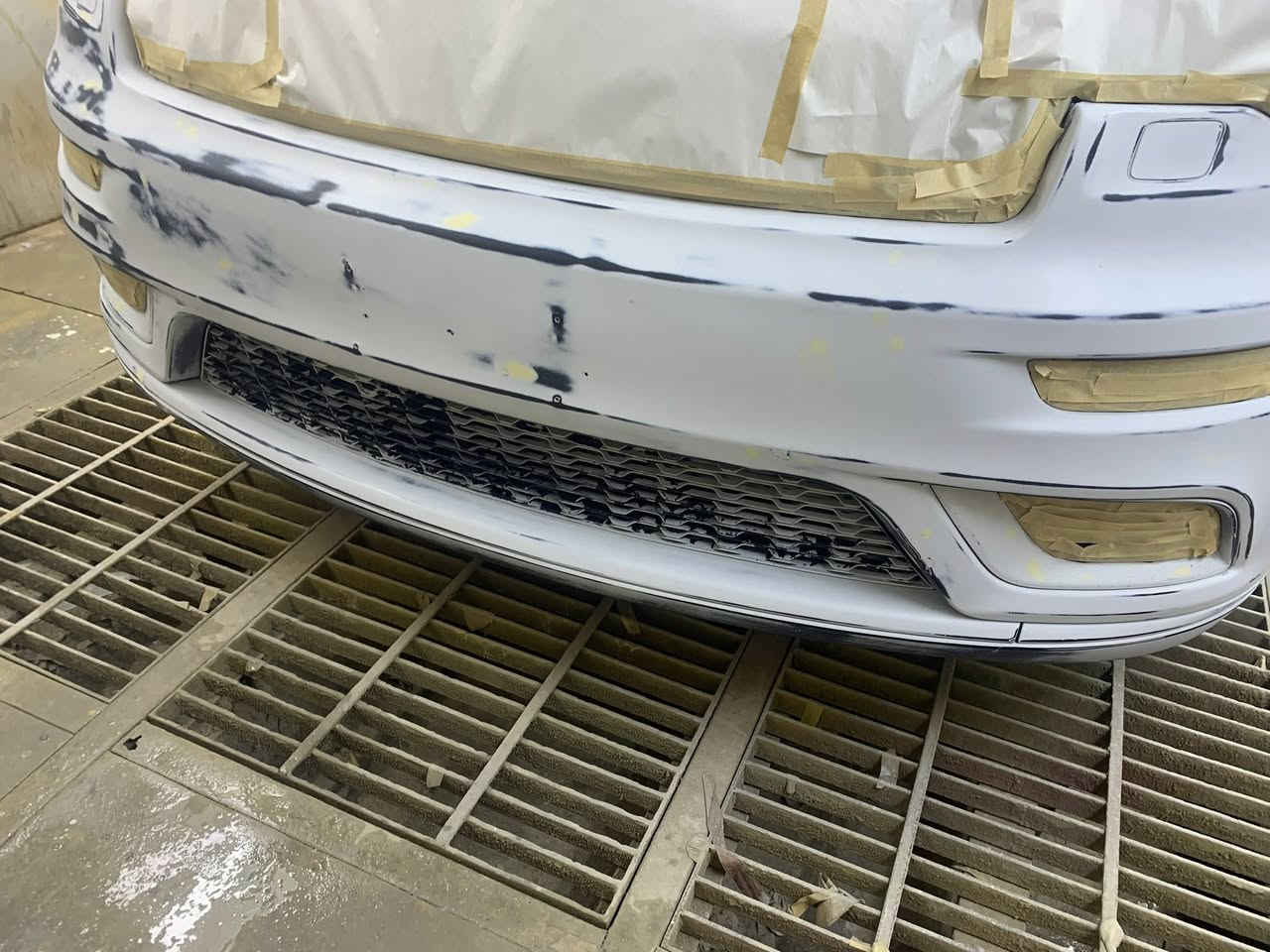 السلام عليكم تم صبغ دعاميه +جاملا جيب ألون اسود ميتاليك نوعية الصبغ دبير الكلير دكسونا أنطوني رأيكم بل عمل خدمات فرن الاتحاد العنوان بغداد الحسينية قرب تقاطع ابو سمير الاستفسار 
واتساب ***********
اتصال ***********
عباس الصباغ
