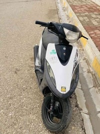 ماكس عدله • ٤٩ • سلف