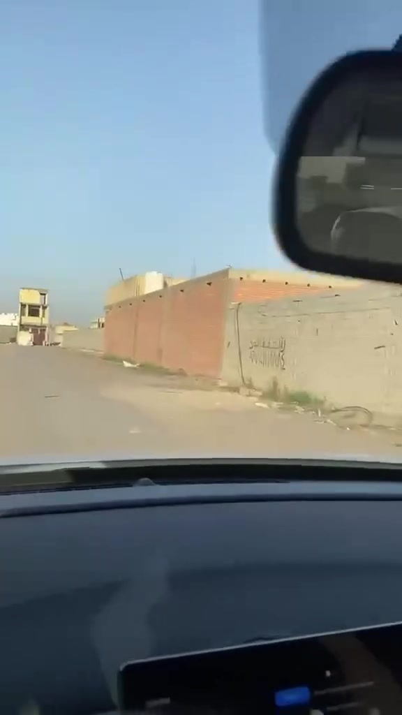 للبيع قطعه ١٠٠ متر  حي النصر مربع الاول البحيره السعر ٢٢ وبيه مجال مستعجلين على بيعته الناس عدهم ضرف للستفسار ***********

