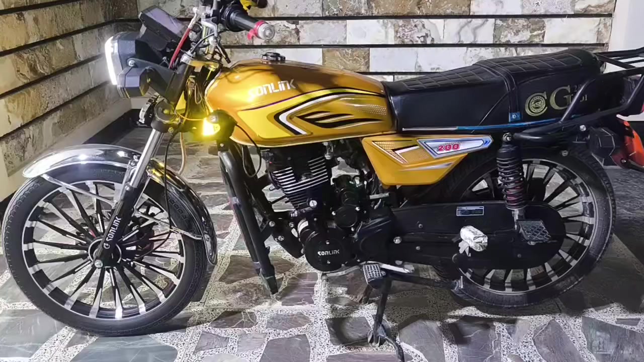 السلام عليكم موطور 2025 بعده جديد بصمه هندر سويج كله شغال منفيس ضايع موطور بعده شركه بيع او مراوس السعر 850 التواصل ***********
