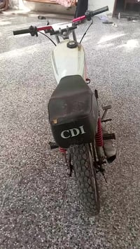 درجة يرنيه لبيع350 وبيهه مجال بصيط مكاني العبيدي 07773288254