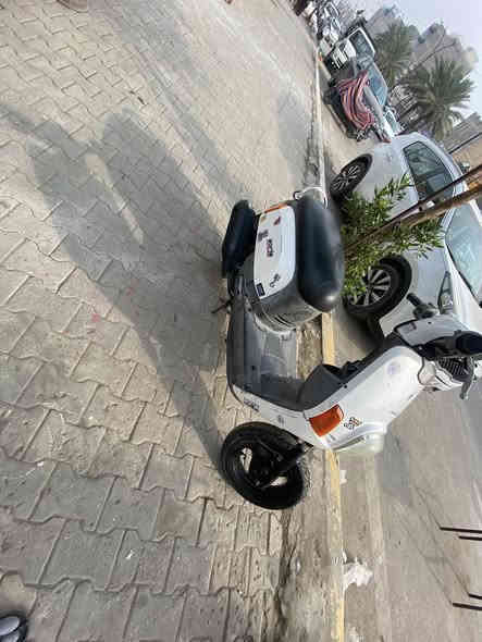 السلام عليكم ماكس بوليس للبيع أو مراوس حسب القناعه دراجه كامله اي نقص مابيه فقط جاملغ دراجه نكره سلف القبق مال هندر موجود هو والسواد دراجه نضيفه كهربائيات كله شغاله السعر 650 وبيه مجال ماكني بغداد صليخ ال 600 رقمي ***********
