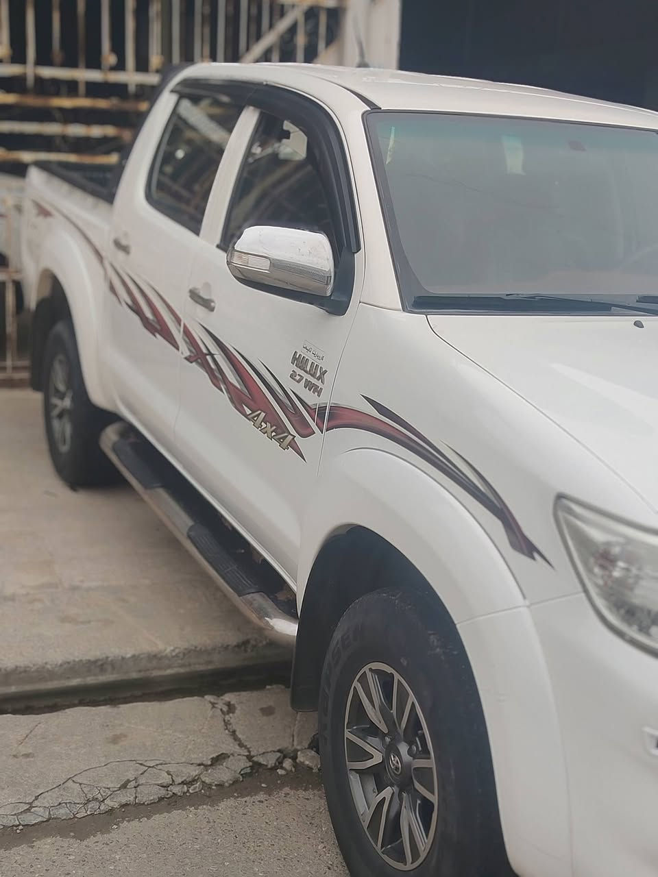 السلام عليكم للبيع بيكم 2013 رقم دهوك كير عادي مكان موصل ***********
