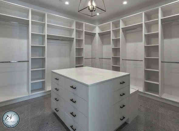 👗✨ خزانتك.. بداية أناقتك! ✨👔
إذا خزانة ملابسك قديمة أو غير عملية، صار وقت التغيير 💫
📌 نقدم لكِ خدمة تجديد خزائن الملابس:
✔️ تصاميم حديثة وعصرية
✔️ استغلال مثالي للمساحات
✔️ ألوان وخامات أنيقة تدوم
✔️ ترتيب وتنظيم يخلي كل شي بمكانه
حوّل خزانة ملابسك من فوضى إلى قطعة فنية تزيد من جمال غرفتك 🪞🌸
📲 اتصل بينا الآن.. وخلي تجديد غرفتك يبدأ من خزانتك
***********‪
***********‪
عنوان المعمل اربيل الصناعه الجنوبيه شارع ١٠٠ خلف كمرك السيارات أربيل
