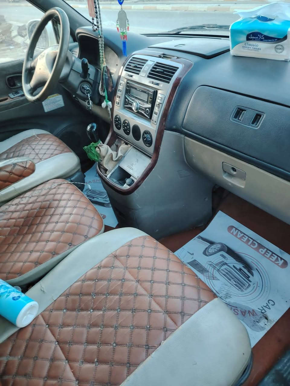 كرنفال للمراوس باص 14 مديل2000 محدث2005 رقم مميز سنويه ل27 للتواصل ع رقم الموبايل ***********
