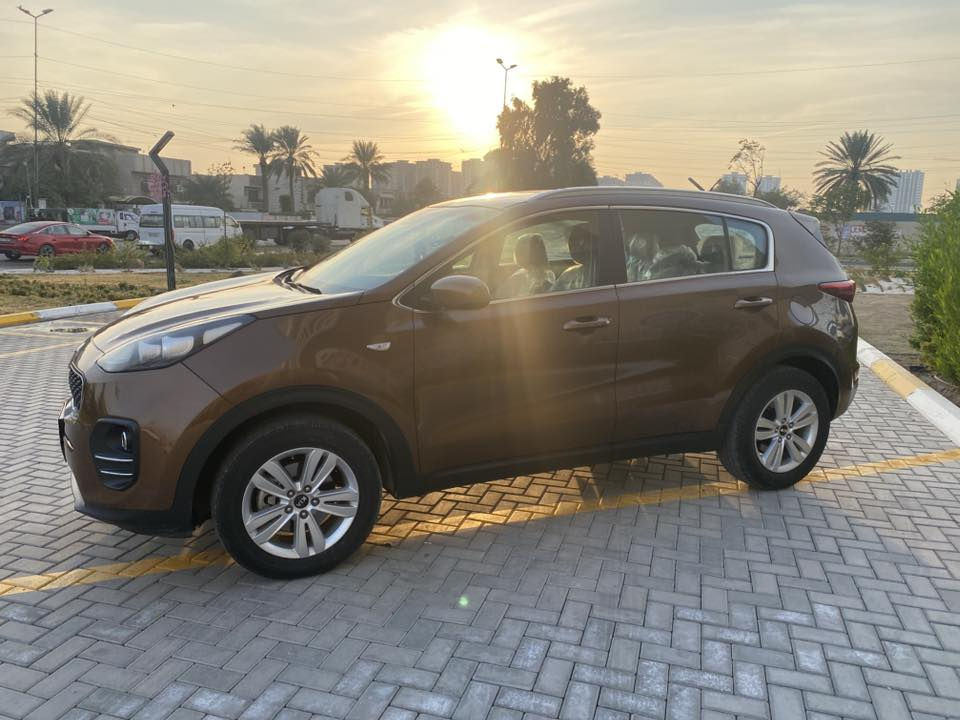 سبورتج خليجي 2017مكفوله من الصبغ وتبديل ماشيه 177رقم اربيل كاميره خلفيه حساسات خلفيه محرك 2.0دوش شاشه أندرويد 

***********

‭٠٧٧٣ ٨٣٠ ٢٦٦٩‬
