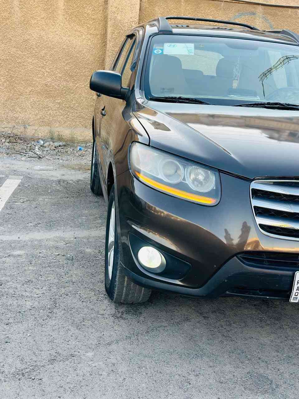 السلام عليكم.
سنتافيه ٢٠١١ امريكي. ضرره. جاملغ. الايسر. وحافت البنيد. بدون دواخل.   مصبوغه. عام. بدون. ضرر بسبب الجراد    
٧راكب 
مكينه٢٤٠٠ دوش 
صدر. جديد. 
تخم تاير. جديد
باتري. جديد 
كير مكينه كفاله. 
رقم بغداد. بسمي 
سياره مال بيت مامتعوبه. كله على بلادي 
مكاني (الدوره ابو دشير)
***********
عارضه ١١٠وبيه مجال
