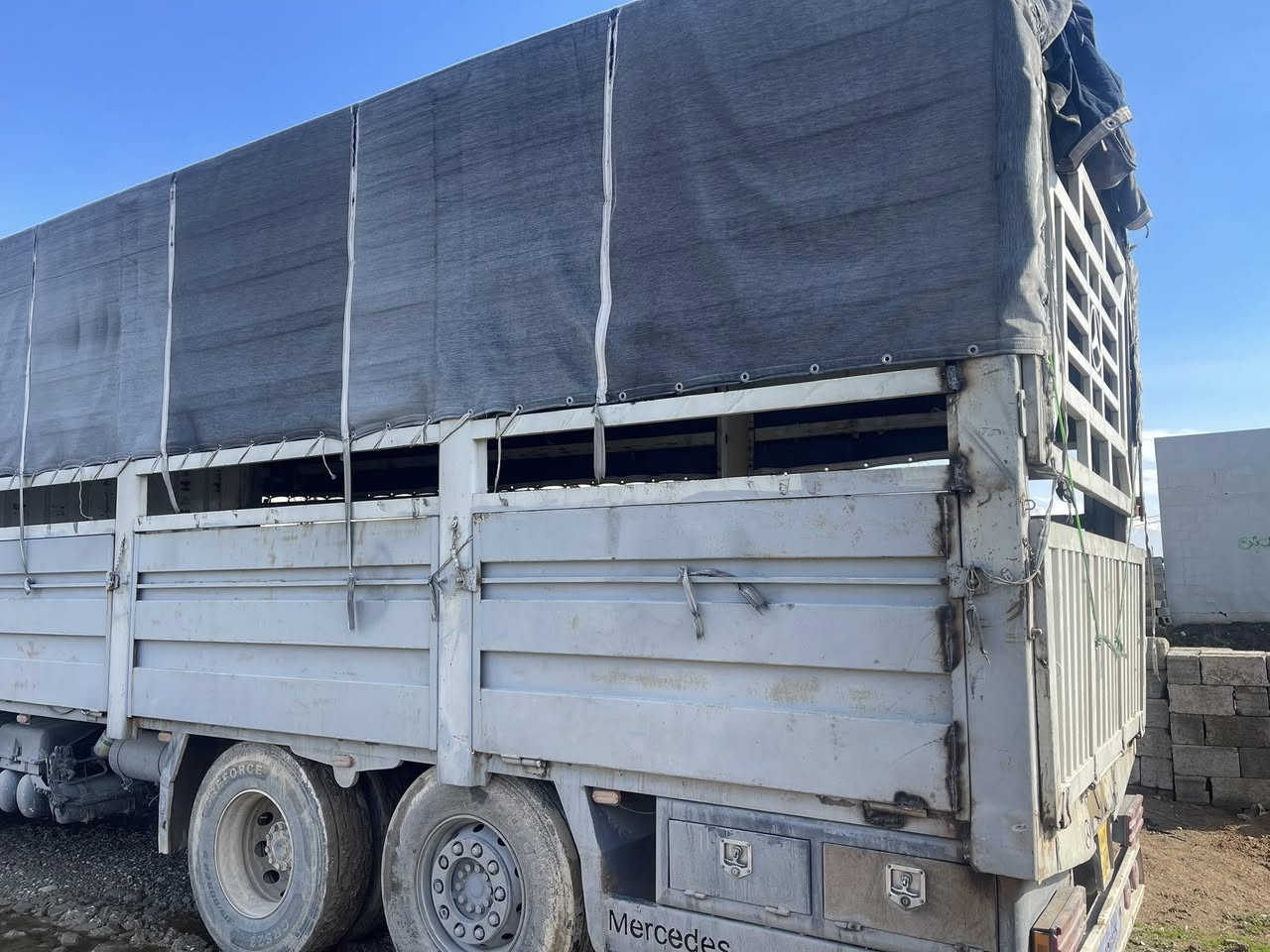 بدي حمداني طول 7.25ارتفاع 3 سعر15ورقة مكان سليمانية ***********@إشارة#@
