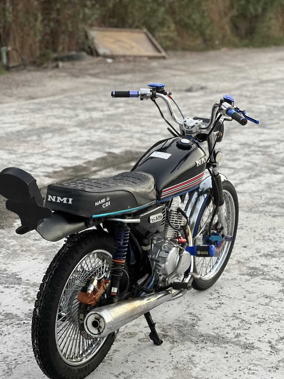 سلام عليكم درجه البيع و مراوس بكامله وراق صولي تعميره 2025شاصي 2013 سعر خاص


**إذا كنت صاحب هذا الإعلان وتريد حذفه لأي سبب، رجاءا أرسل رسالة إلى الدعم الفني**