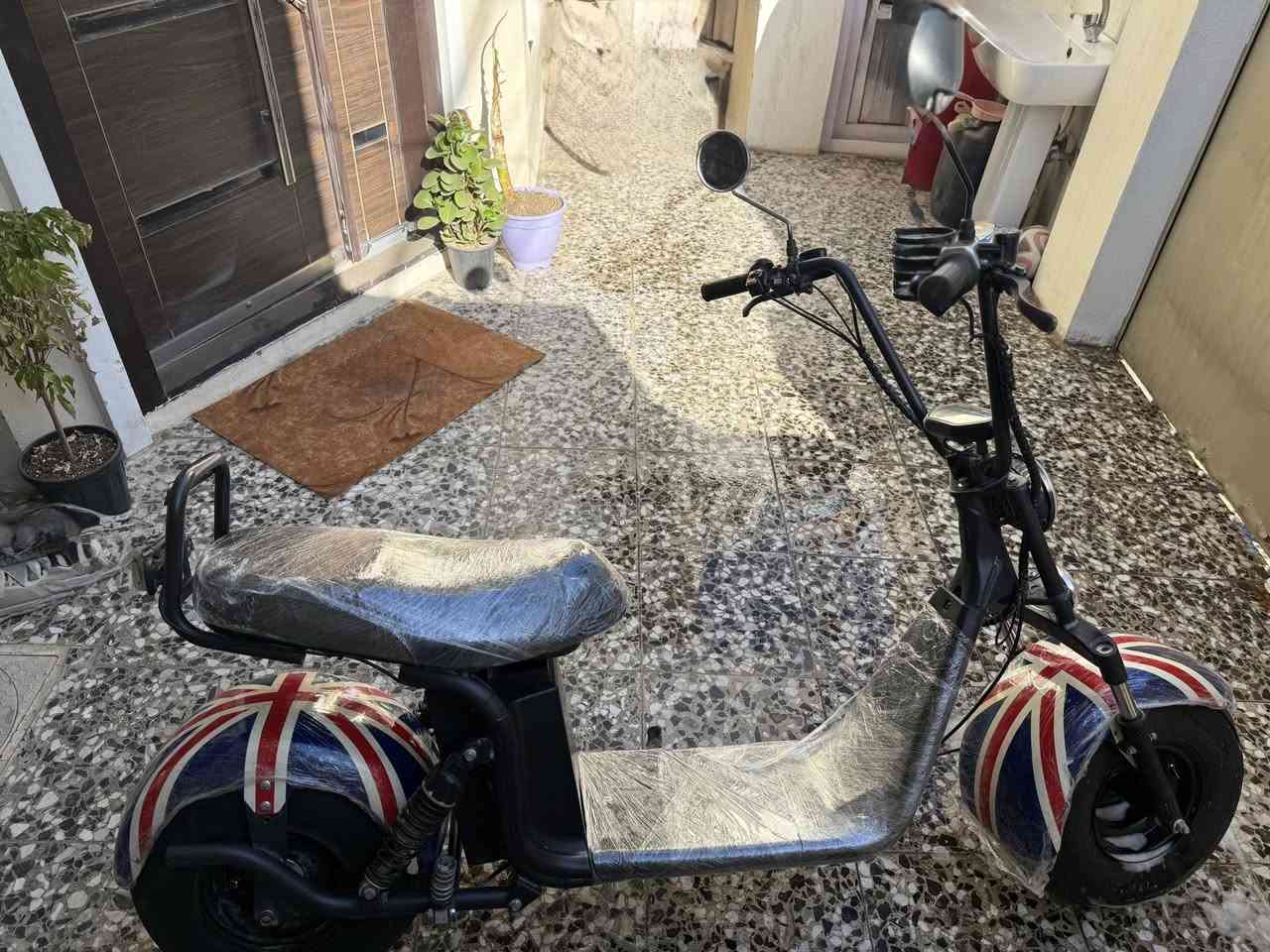 سلام عليكم دراجه شحن هاولي لبيع فقط دراجه نادره وبطاويات ليثيوم مكاني بغدادً دوره شارع 60 
لبيع سعر 600 بيه مجال بسيطً مكفول من كلشي 
رقمي متواجدً وتساب 
***********
