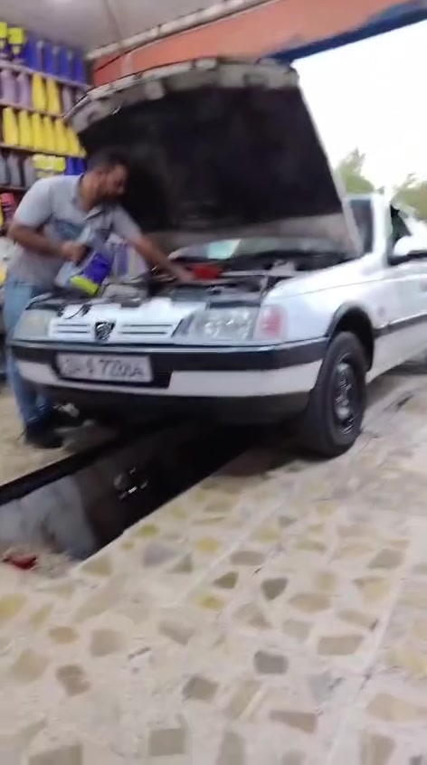 السلام عليكم بيجو روى بسمي رقم دولي بصره سياره جهازه وحلوه بيه تلحيظات قليلة السعر 25 وبيه مجال قليل رقم صاحب السياره *********** @إشارة
