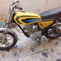 للبيع السعر 200 رقمي 07740119746