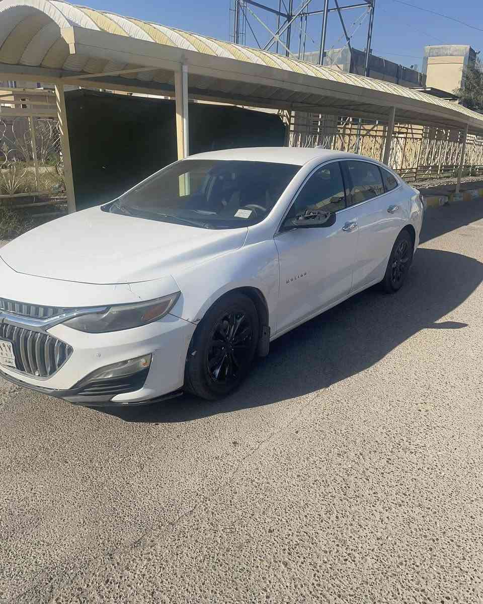 ماليبو
٢٠٢٠
حادث جاملغ  بس وضربه خفيفه
كير محرك مكفوله
بيها بارد جاملغ خلفي شبرين
 لون ابيض
رقم بغداد 
بيعً مستعجل 
السعر ١٠٥ وبيها مجال بسيط 

***********
