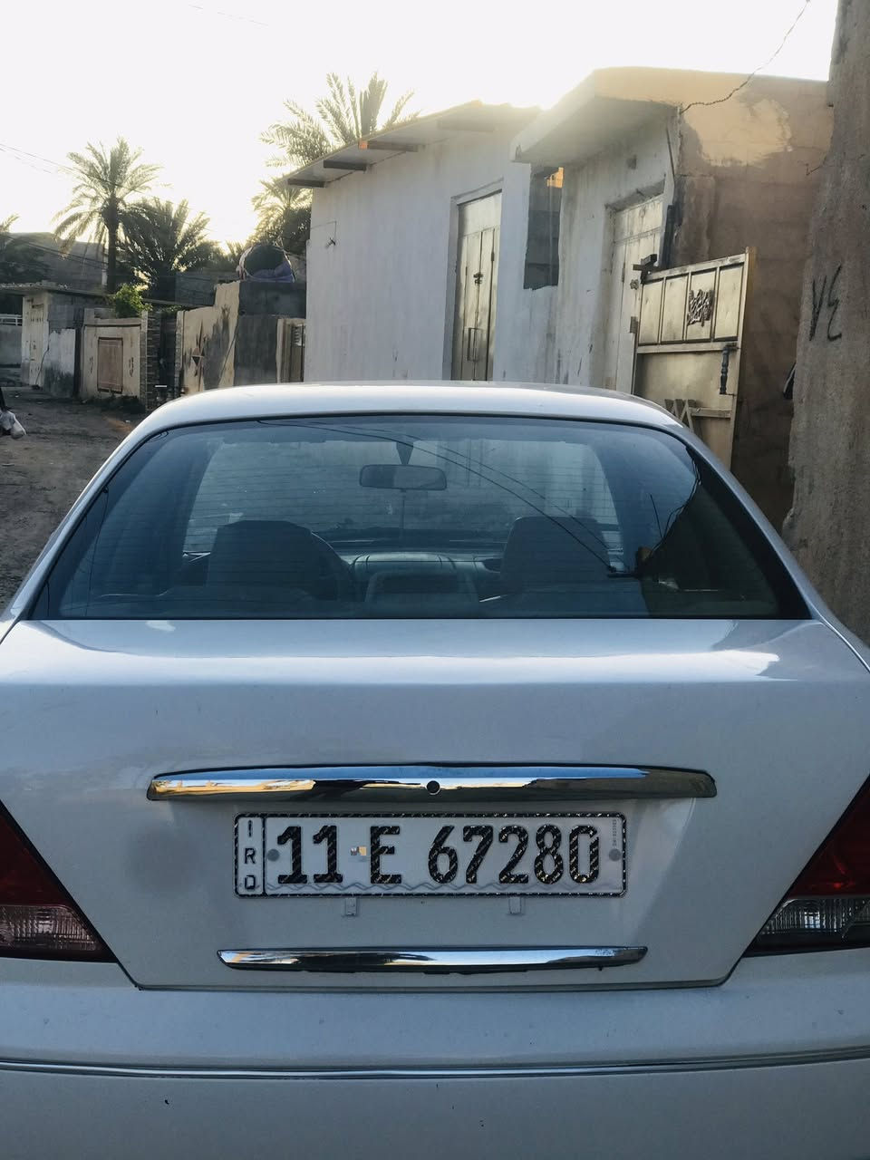 السلام عليك سياره للبيع نيسان سني موديل 2005 رقم بغداد انكليزي بسمي تحويل ثاني يوم محرك خير من الله حجم المحرك 1600 تبريد مضومة جديده صدر جديد بيهه طخه خفيفه يم قفل 🔐 صدوك فقد او لباقي كله كفاله مكان ديالئ سراجق رقم الهاتف ***********
