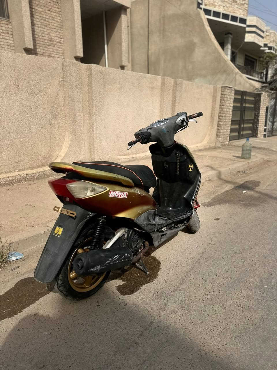السلام عليكم سكنس نثيه
دراجه تزويد  بلادي مكينه 58 شلعه  ومعدل تخبل وعليها كلجات  wkj هوه يسولف سعره 150  وكفراتها بلادي نكره سلف  نصبه مرتبه سعر  نواقص مابيها بس الباتري ضعيف : 650 وبيها مجال بسيط 
بغداد الدورة ***********
