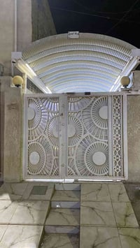 مشتمل للبيع مساحته ١٢٥,٥ الواجه ٥ والنزال ٢٥,٥ للاستفسار الاتصال على 0...