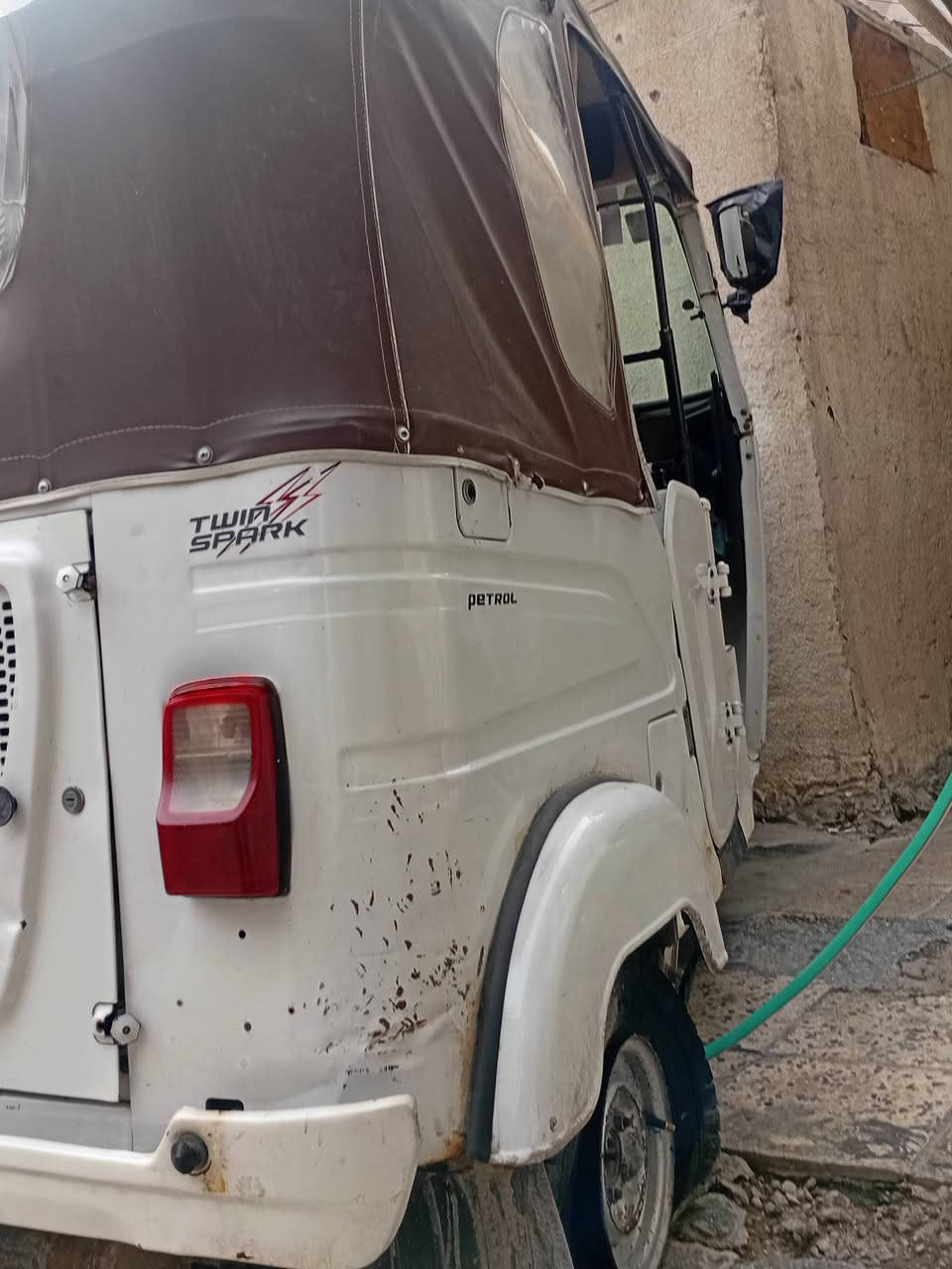 لبيع 21مرقمه رقمين وسنويه ***********
