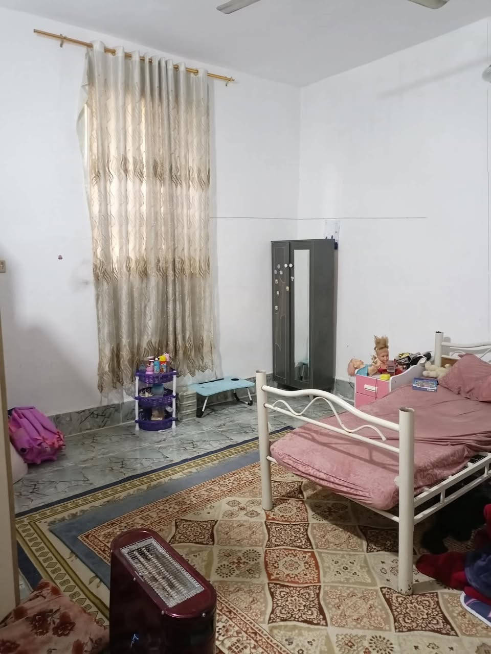 🏠دار للبيع ٢٢٠ متر طابو صرف 

دار متكون من بيتين ارضي و محل وقاط الثاني 💣
 قاط الأرضي يتكون من بيتين و محل كله مؤجر و قاط الثاني بيناء كلش جديد و فارغ 

📍موقع كلش مميز حي نداء قريب عل شارع دوميز  و قريب عل اسواق ابو ماجد و مدرسه سعد 

📌استفسار اكثر راسل الصفحه او اتصل علي ارقام 
(***********) & (***********)
